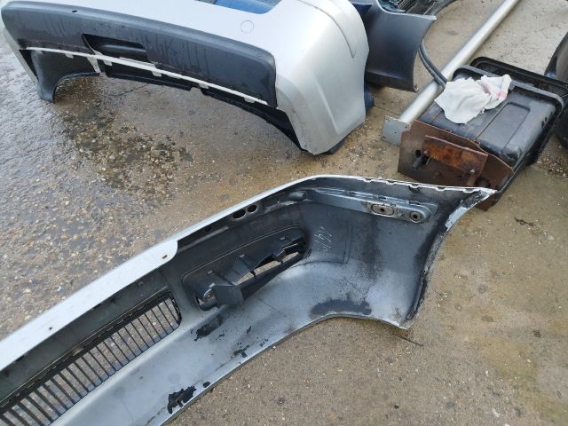 bontott SKODA OCTAVIA I Első Lökhárító (Részeivel)