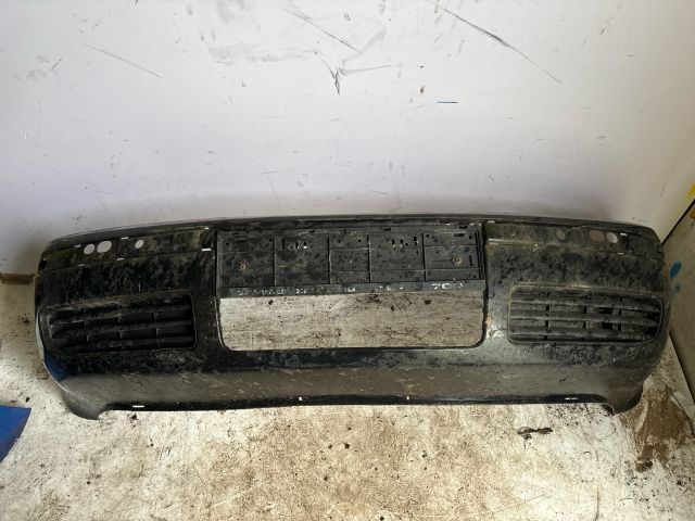 bontott SKODA OCTAVIA I Első Lökhárító (Részeivel)