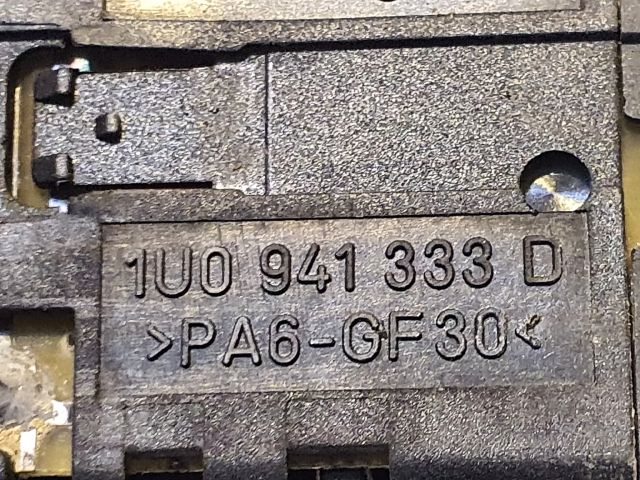 bontott SKODA OCTAVIA I Fényszórómagasság Állító Kapcsoló