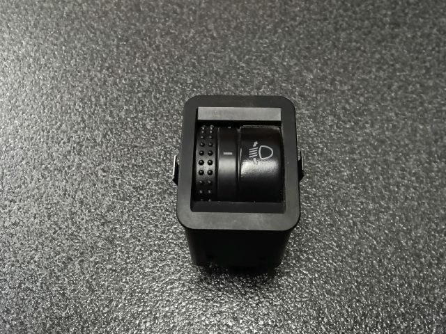 bontott SKODA OCTAVIA I Fényszórómagasság Állító Kapcsoló