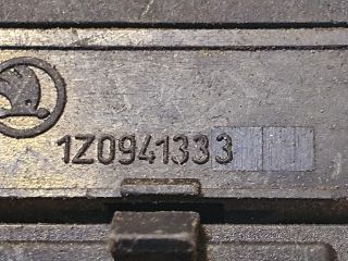 bontott SKODA OCTAVIA I Fényszórómagasság Állító Kapcsoló