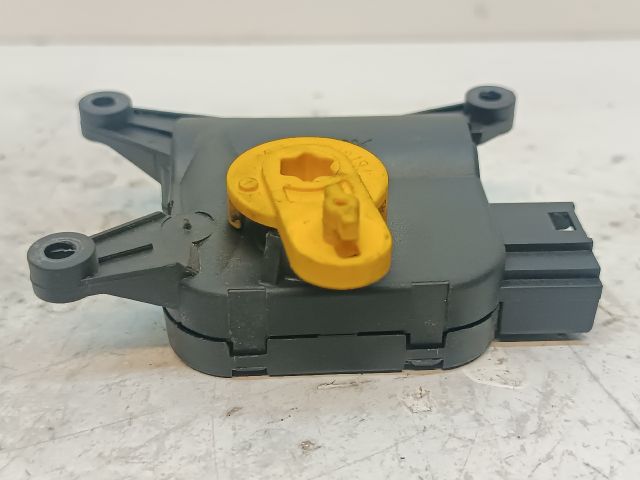 bontott SKODA OCTAVIA I Fűtés Állító Motor