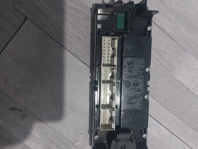 bontott SKODA OCTAVIA I Fűtéskapcsoló (digit klímás)