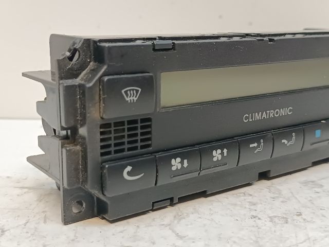 bontott SKODA OCTAVIA I Fűtéskapcsoló (digit klímás)