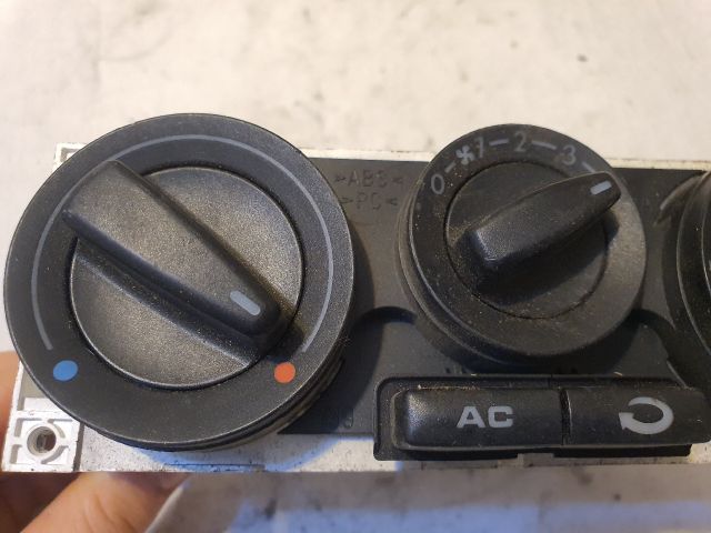 bontott SKODA OCTAVIA I Fűtéskapcsoló (manuális klímás)