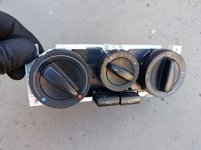 bontott SKODA OCTAVIA I Fűtéskapcsoló (manuális klímás)