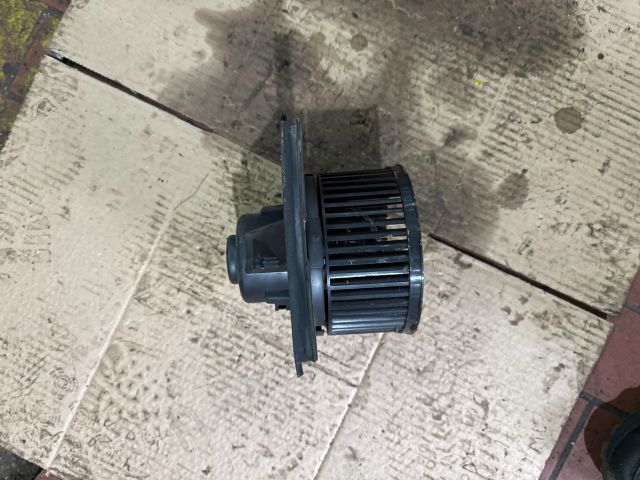 bontott SKODA OCTAVIA I Fűtőmotor (Klímás)