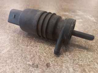 bontott SKODA OCTAVIA I Hátsó Ablakmosó Szivattyú