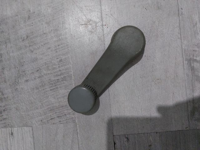 bontott SKODA OCTAVIA I Hátsó Ablaktekerő Kar