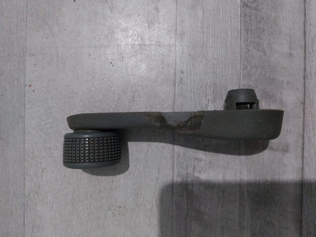 bontott SKODA OCTAVIA I Hátsó Ablaktekerő Kar