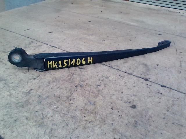 bontott SKODA OCTAVIA I Hátsó Ablaktörlő Kar