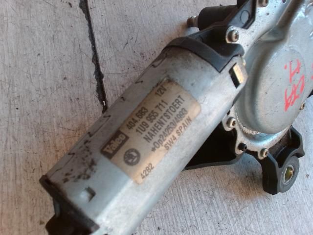 bontott SKODA OCTAVIA I Hátsó Ablaktörlő Motor