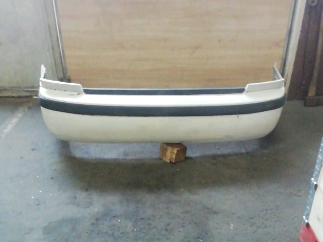 bontott SKODA OCTAVIA I Hátsó Lökhárító (Üresen)