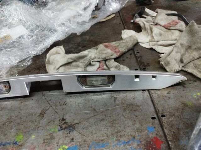 bontott SKODA OCTAVIA I Hátsó Rendszámtábla Világítás