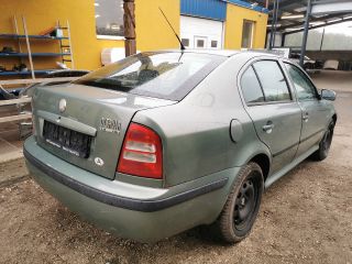 bontott SKODA OCTAVIA I Hátsó Ülés