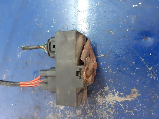 bontott SKODA OCTAVIA I Hűtőventilátor Elektronika