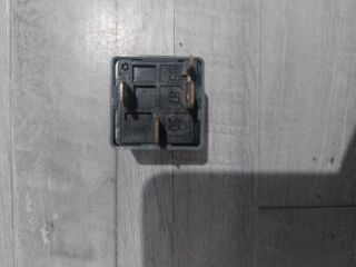 bontott SKODA OCTAVIA I Izzító Relé