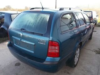 bontott SKODA OCTAVIA I Jobb A Oszlop Burkolat