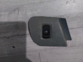 bontott SKODA OCTAVIA I Jobb első Ablakemelő Kapcsoló