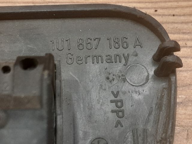 bontott SKODA OCTAVIA I Jobb első Ablakemelő Kapcsoló