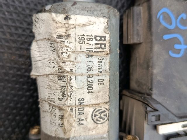 bontott SKODA OCTAVIA I Jobb első Ablakemelő Motor