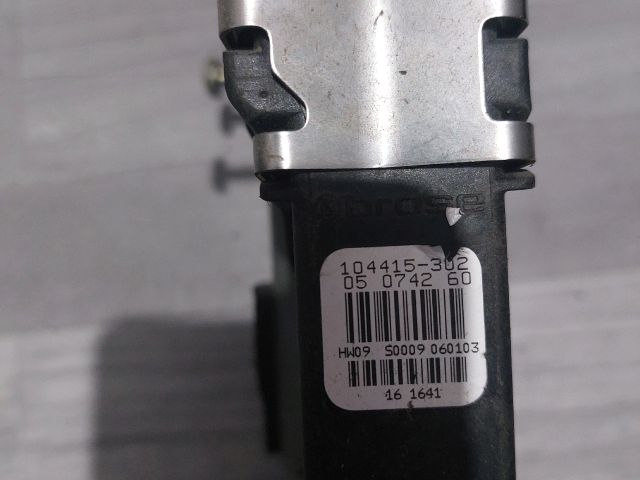 bontott SKODA OCTAVIA I Jobb első Ablakemelő Motor