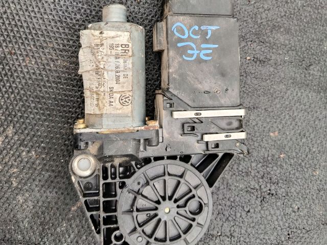 bontott SKODA OCTAVIA I Jobb első Ablakemelő Motor