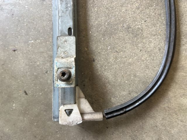 bontott SKODA OCTAVIA I Jobb első Ablakemelő Szerkezet (Mechanikus)