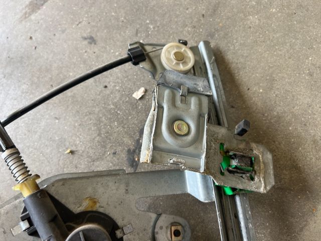 bontott SKODA OCTAVIA I Jobb első Ablakemelő Szerkezet (Mechanikus)