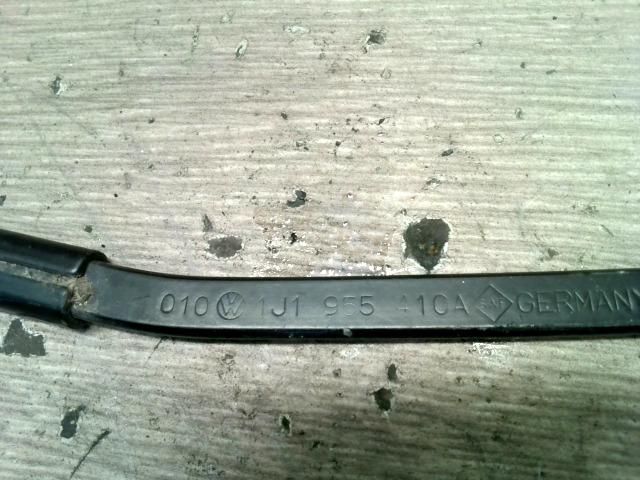 bontott SKODA OCTAVIA I Jobb első Ablaktörlő Kar