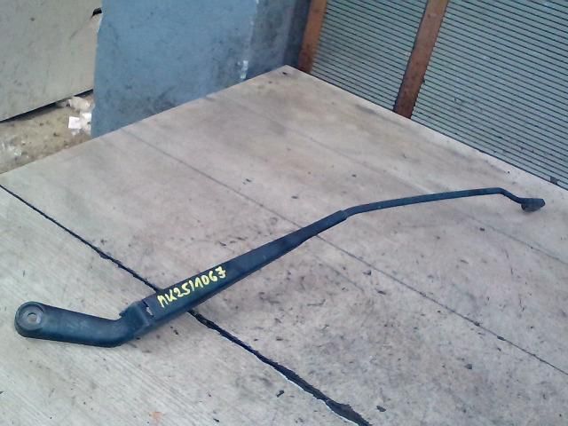 bontott SKODA OCTAVIA I Jobb első Ablaktörlő Kar