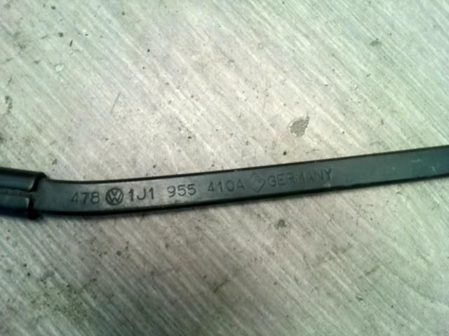 bontott SKODA OCTAVIA I Jobb első Ablaktörlő Kar