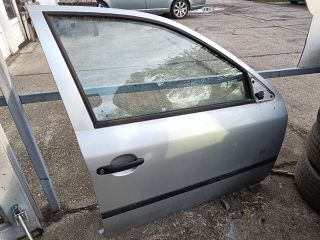 bontott SKODA OCTAVIA I Jobb első Ajtó (Részeivel)