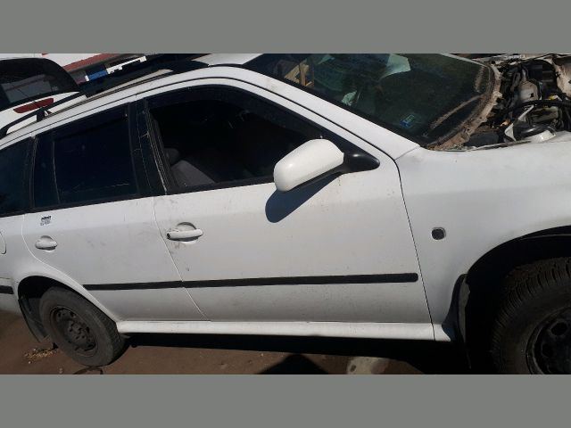 bontott SKODA OCTAVIA I Jobb első Ajtó (Üres lemez)