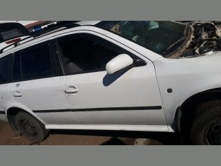 bontott SKODA OCTAVIA I Jobb első Ajtó (Üres lemez)