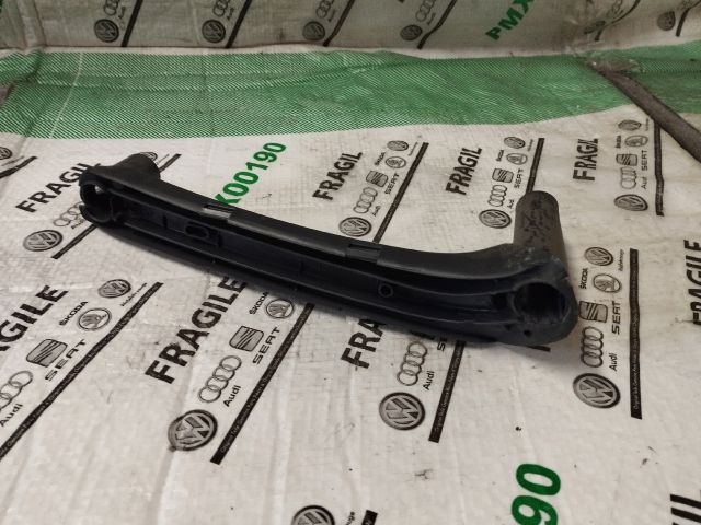 bontott SKODA OCTAVIA I Jobb első Ajtóbehúzó