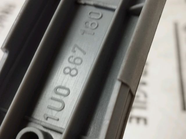 bontott SKODA OCTAVIA I Jobb első Ajtóbehúzó