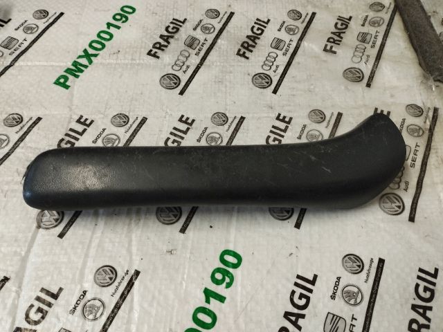 bontott SKODA OCTAVIA I Jobb első Ajtóbehúzó