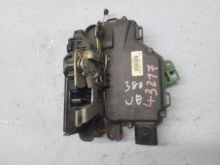 bontott SKODA OCTAVIA I Jobb első Ajtózár