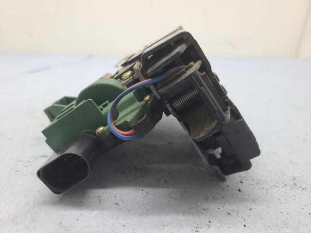 bontott SKODA OCTAVIA I Jobb első Ajtózár