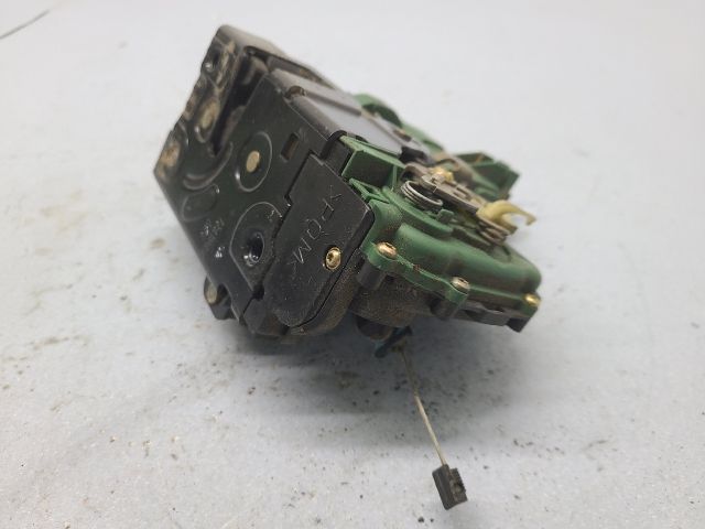 bontott SKODA OCTAVIA I Jobb első Ajtózár