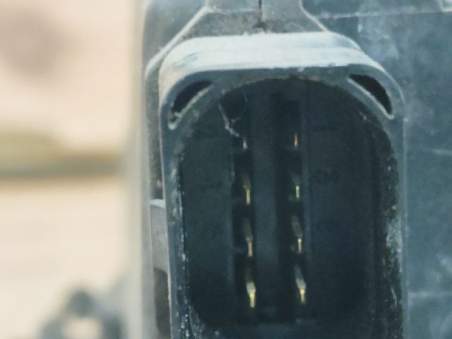 bontott SKODA OCTAVIA I Jobb első Ajtózár