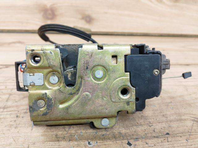 bontott SKODA OCTAVIA I Jobb első Ajtózár