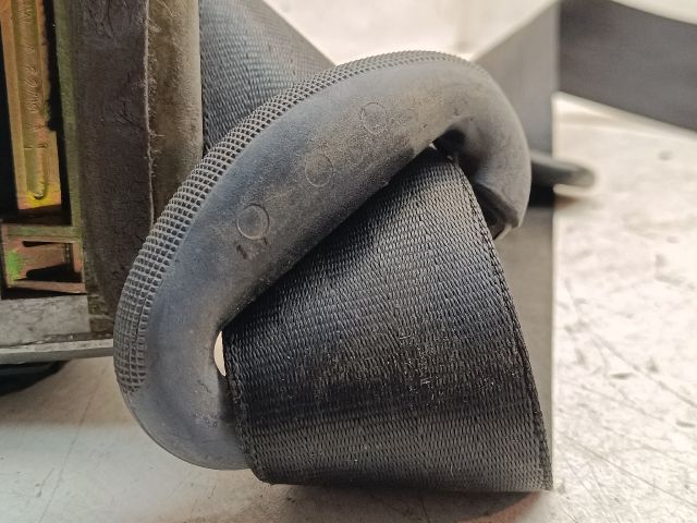 bontott SKODA OCTAVIA I Jobb első Biztonsági Öv