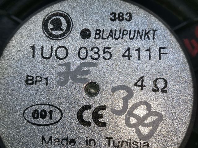 bontott SKODA OCTAVIA I Jobb első Hangszóró