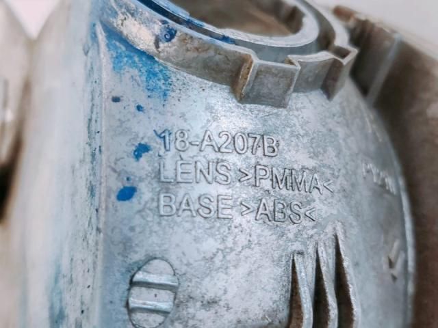 bontott SKODA OCTAVIA I Jobb első Irányjelző