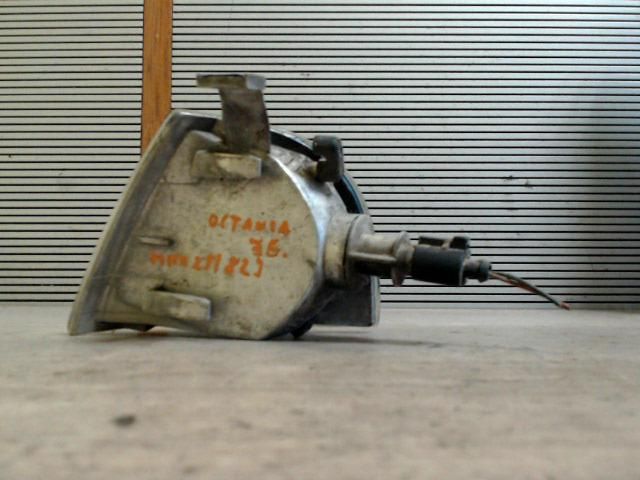 bontott SKODA OCTAVIA I Jobb első Irányjelző