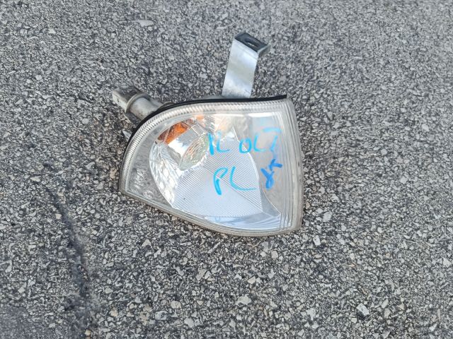 bontott SKODA OCTAVIA I Jobb első Irányjelző