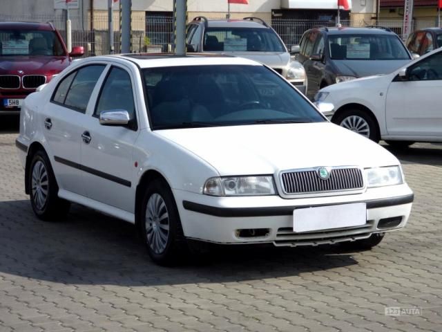 bontott SKODA OCTAVIA I Jobb első Külső Kilincs