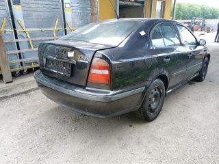 bontott SKODA OCTAVIA I Jobb első Vízlehúzó Gumicsík